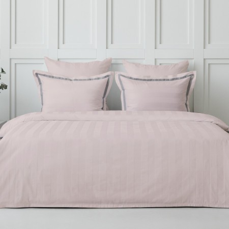 ПОСТЕЛЬНОЕ БЕЛЬЁ С ПРОСТЫНЕЙ НА РЕЗИНКЕ РОЗОВАЯ КАМЕЯ